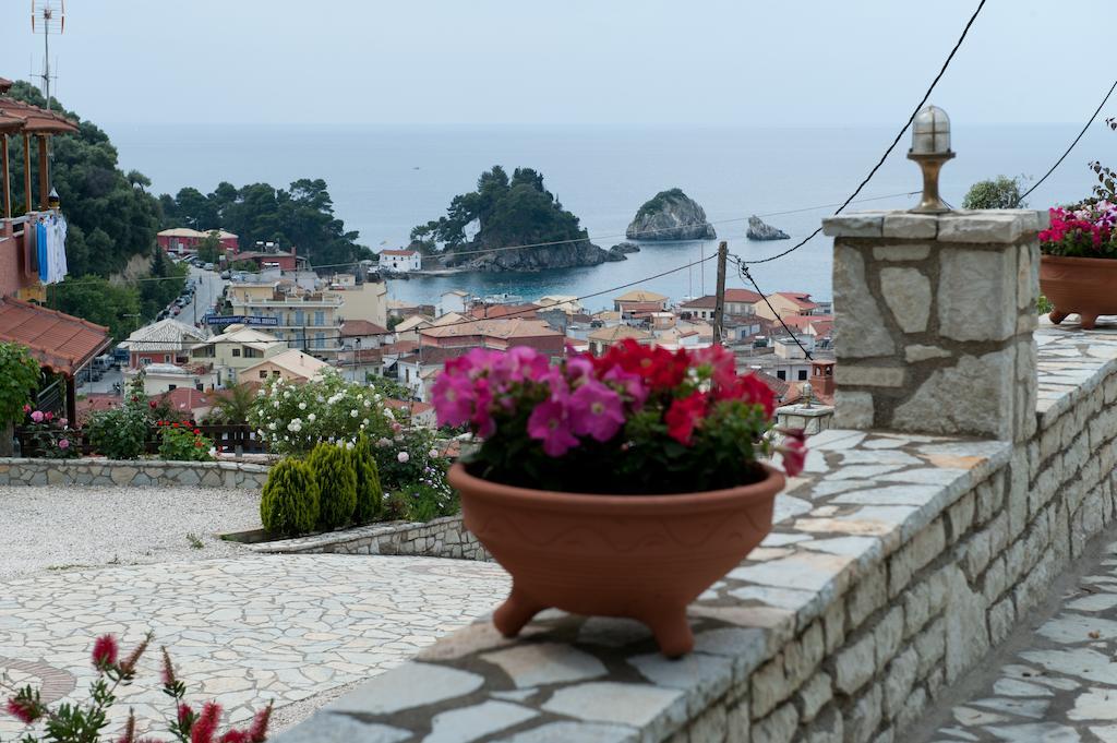 Nanos Studios Parga Buitenkant foto